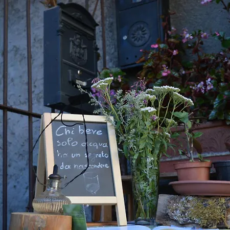 Osteria L'iero D'eima' Couette-café Meleze