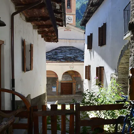 Osteria L'iero D'eima' Frühstückspension Meleze