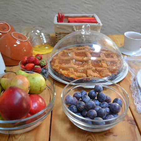Frühstückspension Osteria L'iero D'eima' Meleze